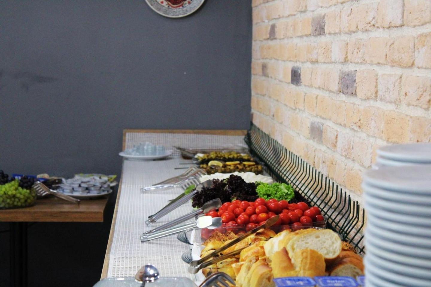 Ephesus Nobel Otel Selçuk Bagian luar foto