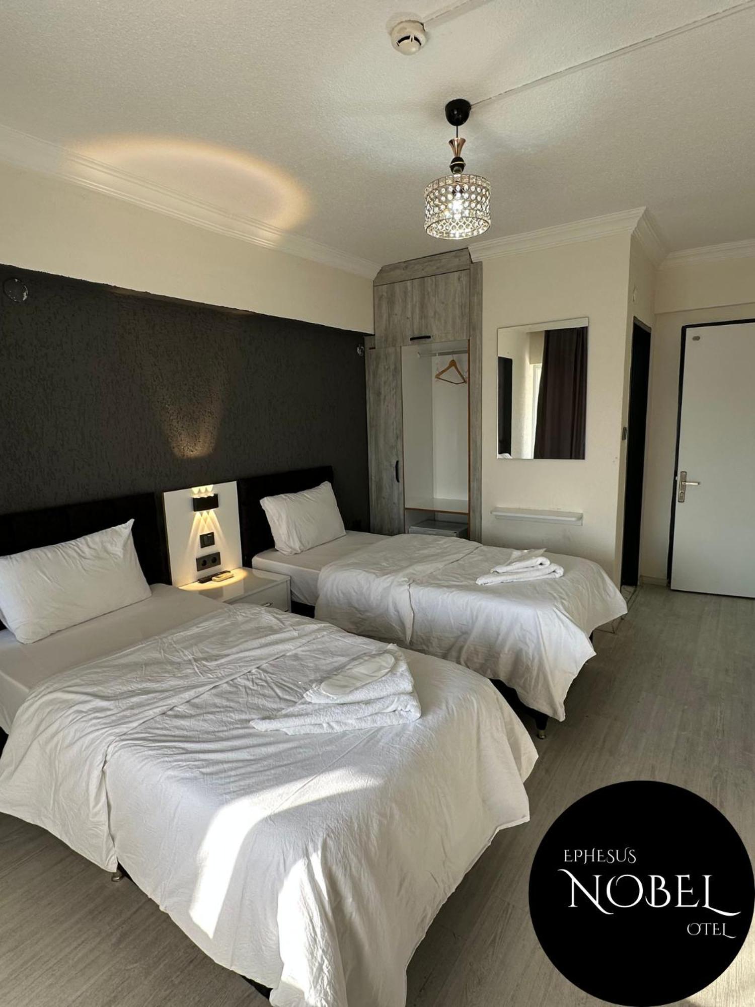 Ephesus Nobel Otel Selçuk Bagian luar foto