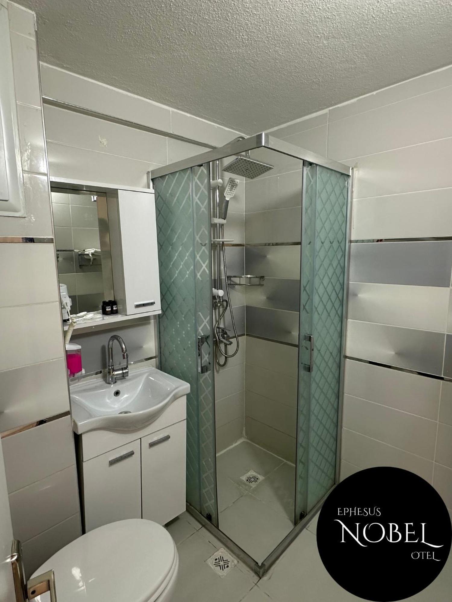 Ephesus Nobel Otel Selçuk Bagian luar foto